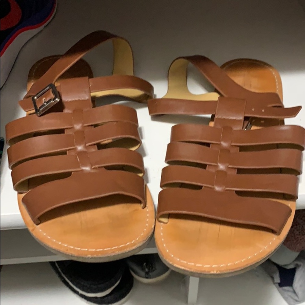 Strapped sandals
